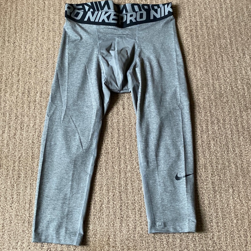 Never worn Nike Pro Compression Men’s Short Small